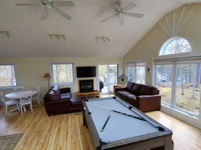 Patterson Lake Cottage for Rent! Hour from Ottawa! 8 Guests, View more