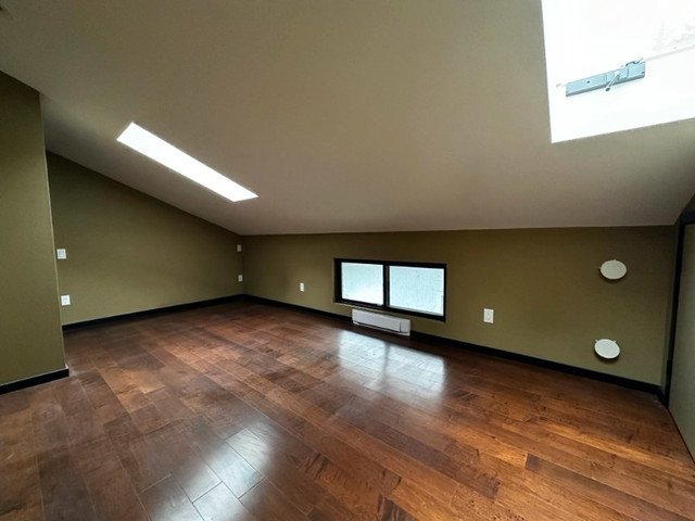 Upstairs of a Modern Home at Burquitlam for Rent! in Long Term Rentals in Vancouver - Image 3