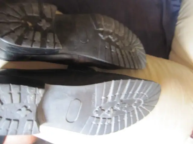 Gianni Versace  Leather Shoes Loafers Men's Made In Italy New in Men's Shoes in City of Toronto - Image 7