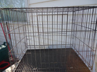 Medium Black Wire Crate with metal bottom