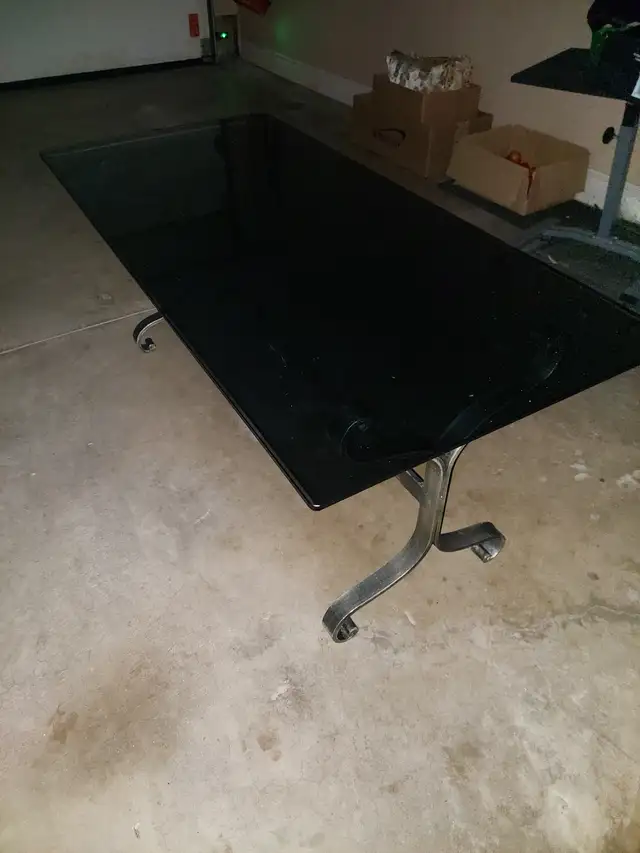 COFFEE TABLE WROUGHT IRON AND SMOKED GLASS63838169115777123