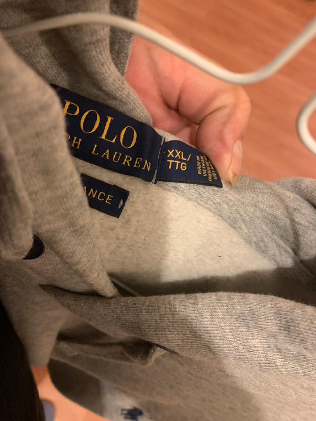 Polo Ralph Lauren hoodie dans Hommes  à Laval/Rive Nord - Image 2