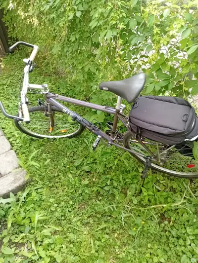 Vélo de marque minelli a vendre, View more