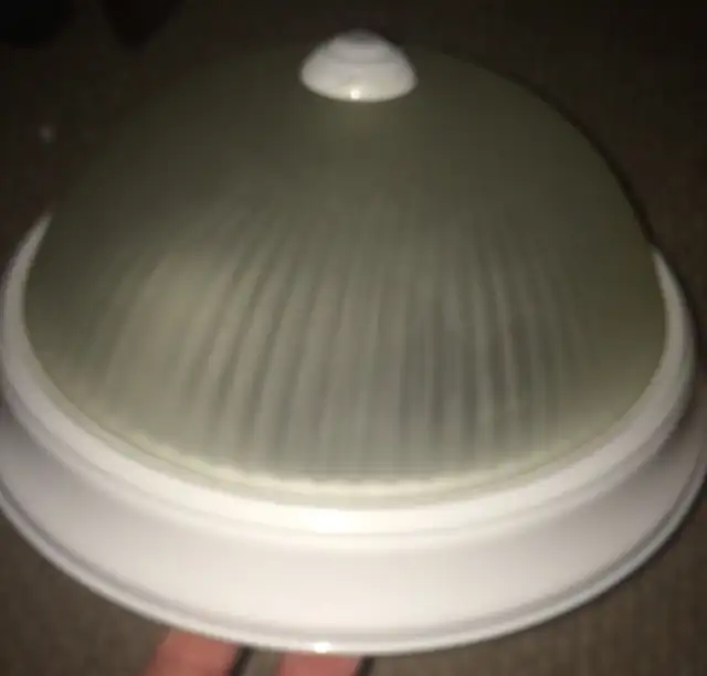 Ceiling lights in Indoor Lighting & Fans in Kingston - Image 3