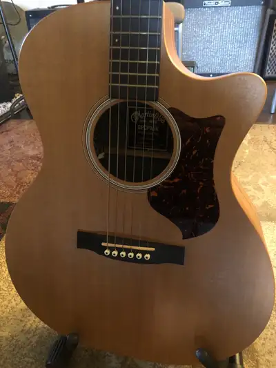 Martin Acoustic/Electric Guitar 