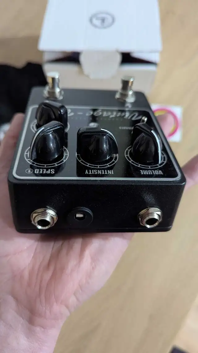 Formula B Vintage Vibe Pedal  in Arts & Collectibles in Mississauga / Peel Region - Image 6