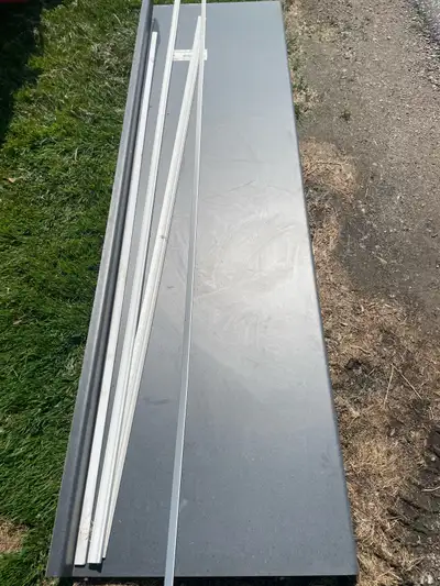Black counter top 7 ft
