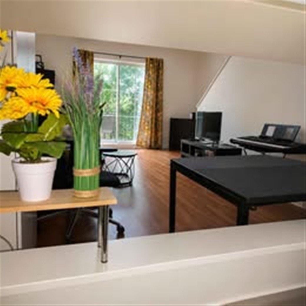 Lease Transfer – 1 Bedroom Apartment – Bois-Franc — photo 3