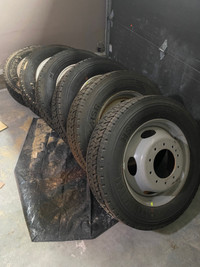 7 factory tires and rims off a 2018 f450 limited