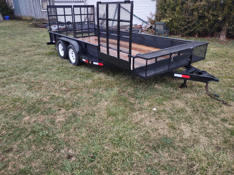 **80"x16ft landscape Trailer w side gate, tool box ect... Cargo