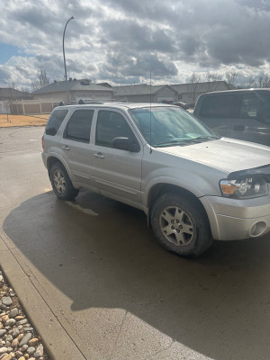 2005 Ford Escape Limited