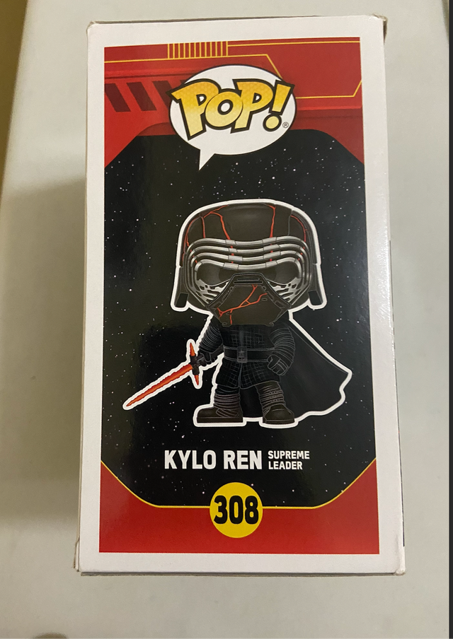 Kylo Ren Funko Pop (#308) – Open Box, Excellent Condition in Arts & Collectibles in Markham / York Region - Image 3