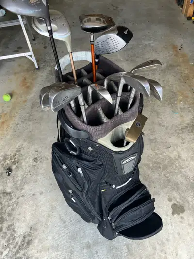 Complete set of clubs with bag , View more