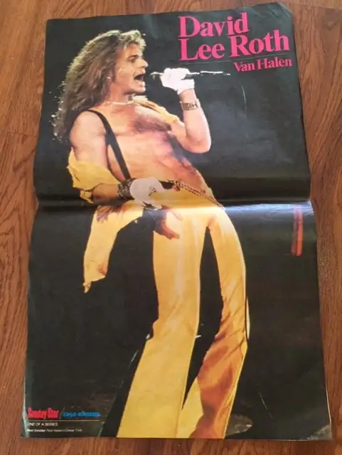 7 Sunday Star/1050 CHUM Rockstar newspaper pullouts63351295960321122