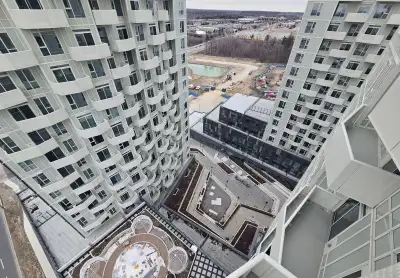 Rent 2 bdr/2 wsrm with Parking in Vaughan