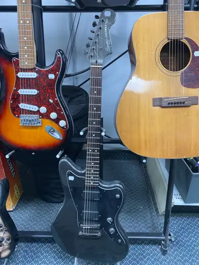 Fender Jazz master MIC , View more