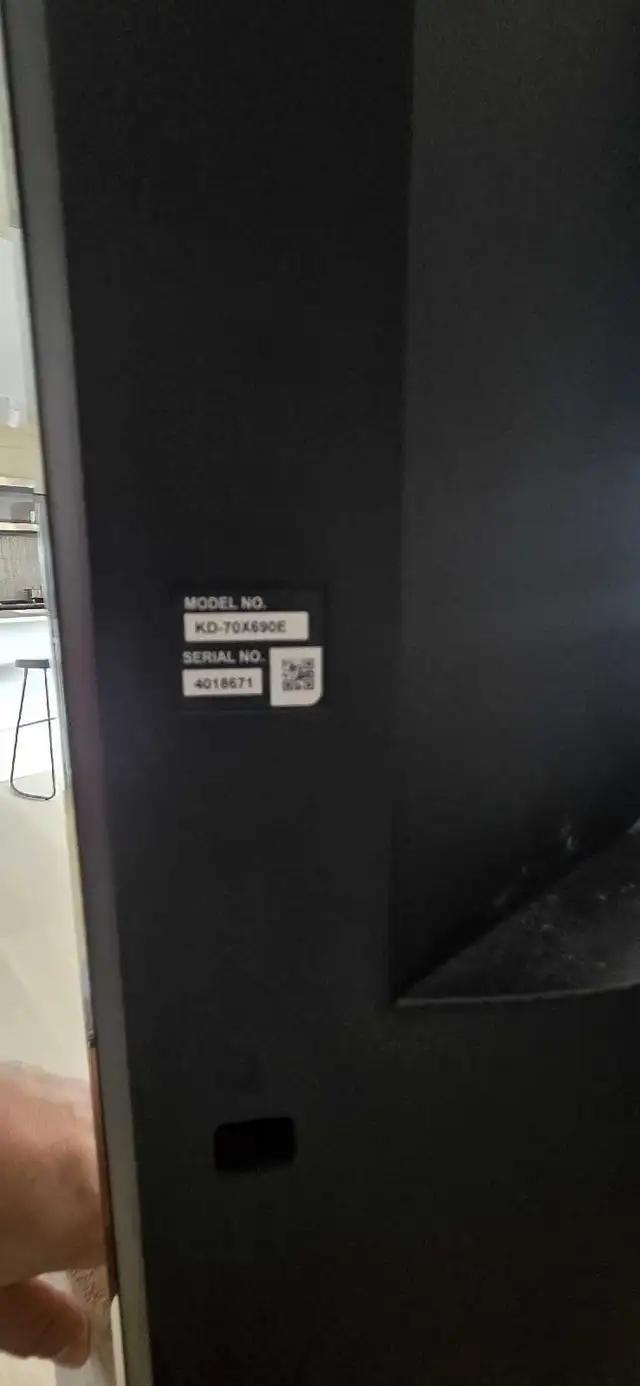 Sony 70X690E 70 inch in TVs in City of Montréal - Image 5