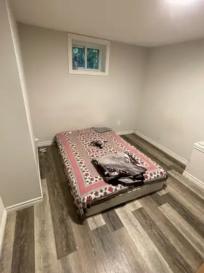 1 room available
