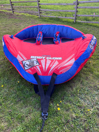 3 riders towable Tube and Obrien water sports rope