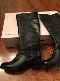 Brand new womens tall leather boots size 7.5