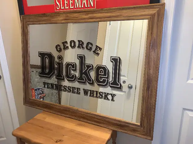 Vintage GeorgeDickel Tennessee Whisky mirror ExcellentCondition in Arts & Collectibles in Calgary - Image 3