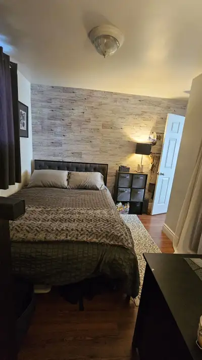 Renovated One bdrm apartment in listowel available June 1st