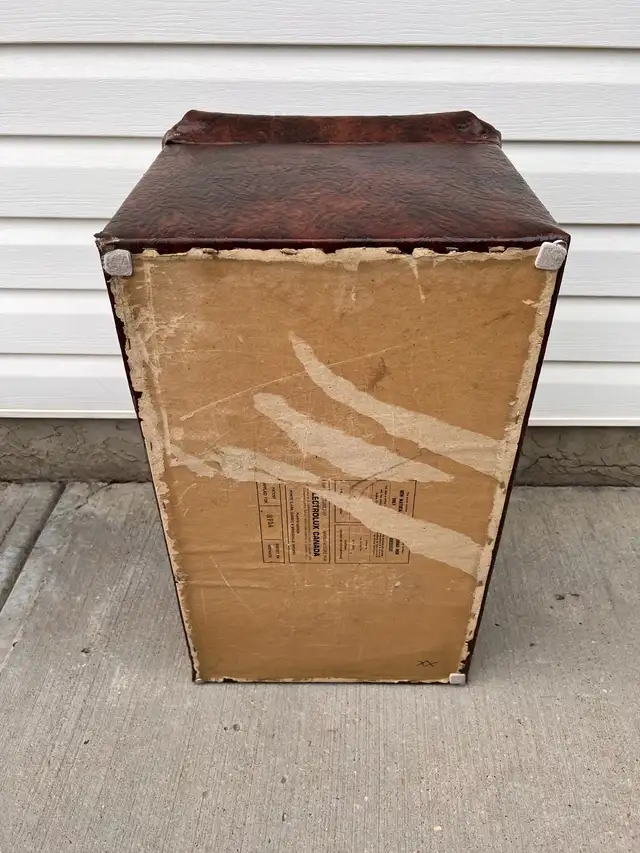 Faux Leather Storage Ottoman in Bookcases & Shelving Units in Edmonton - Image 8