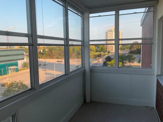 $2050 Spacious 2 bedroom condo in central Waterloo for rent. in Long Term Rentals in Kitchener / Waterloo - Image 13