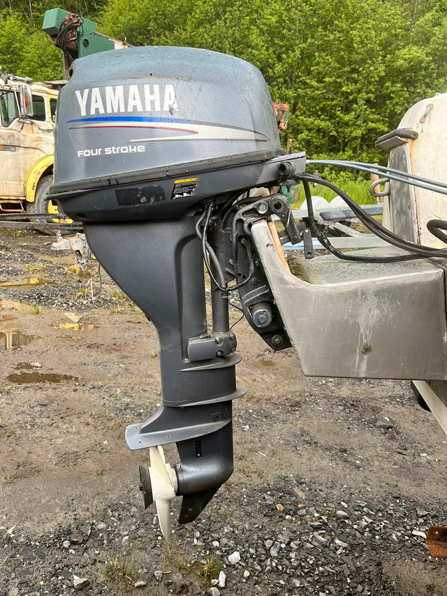 Yamaha 9.9 -4 Stroke in Powerboats & Motorboats in Prince Rupert - Image 2