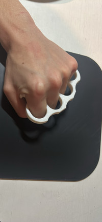 Brass Knuckles (solid plastic - legal in Canada)