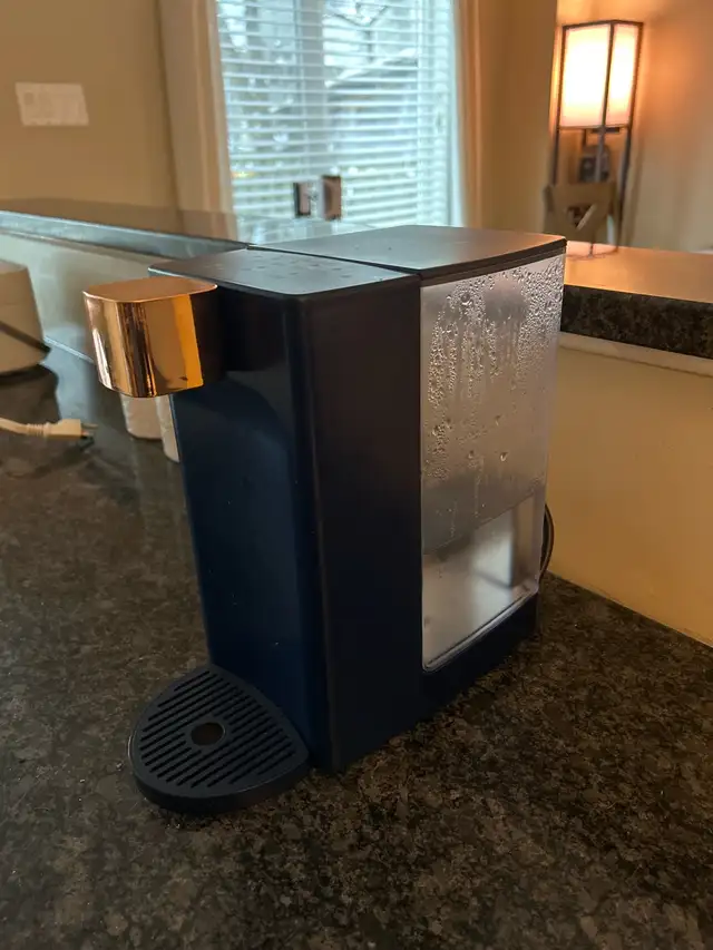 One Cup Water Boiler/Kettle in Coffee Makers in Ottawa - Image 2