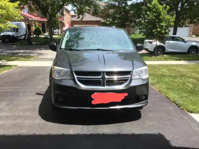 2011 Dodge Caravan with 173000KMs. Selling As Is.