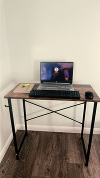 Computer/Laptop Desk for $59 only