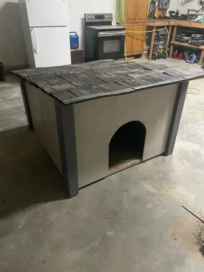 Dog house, View more