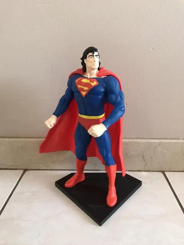 KENNER ULTIMATE SUPERMAN MAN OF STEEL 10” FIGURE in Toys & Games in City of Toronto - Image 2