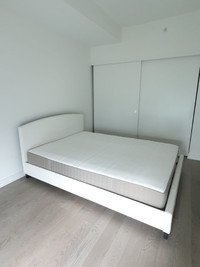 White Bed Frame / Queen Size - Excellent Condition