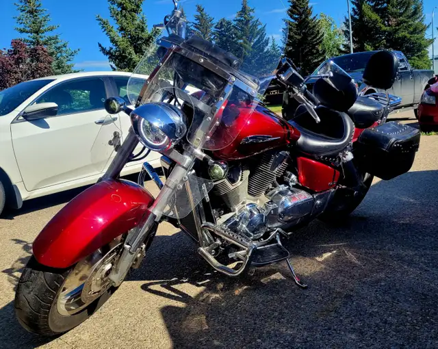 2002 Honda VTX 1800R - Low kms! in Street, Cruisers & Choppers in Lethbridge - Image 3