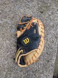 Baseball catching mitt
