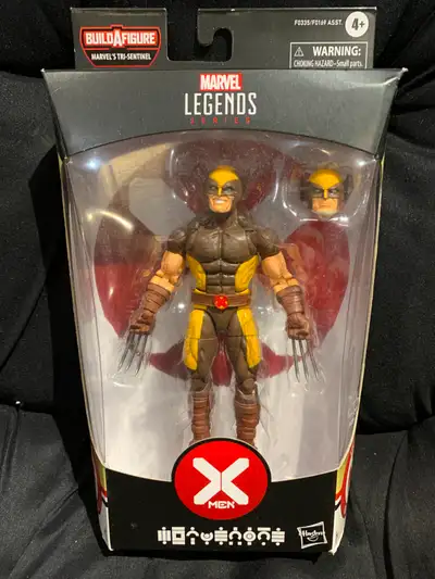 Marvel Legends Wolverine (Brown Suit) Tri-Sentinel BAF, View more