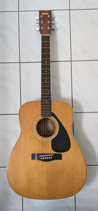 Yamaha FG-335 II acoustic guitar 