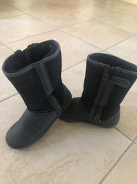 CHERIE Kid's Winter Boots - Size 10 (European 28)