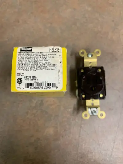 Hubbell HBL5361, 20A, 125V single receptacle - NEW, View more