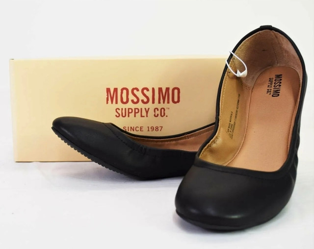 Mossimo Supply CO. Women's Flats Black size 10 US in Women's - Shoes in Oakville / Halton Region
