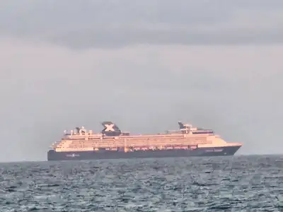 Vacation in oceanfront condo in Southern Florida, View more