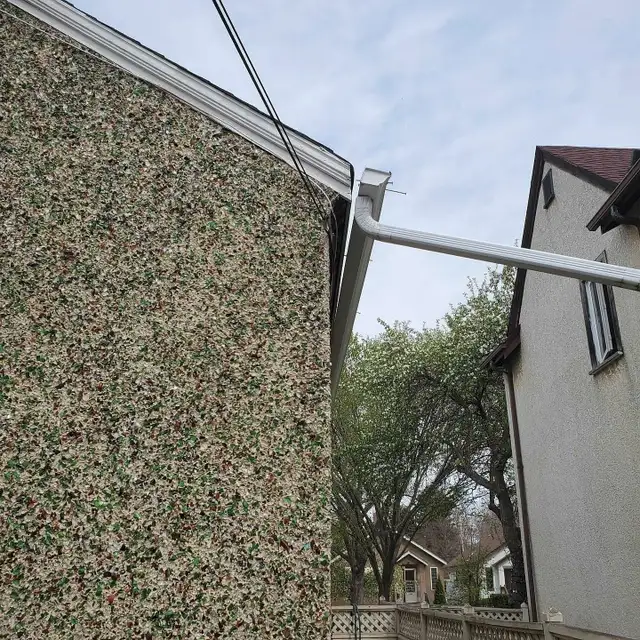 Eavestrough Cleaning/Repairs/Installation62863713535106124