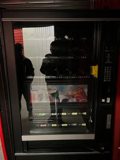 combo vending machine, View more
