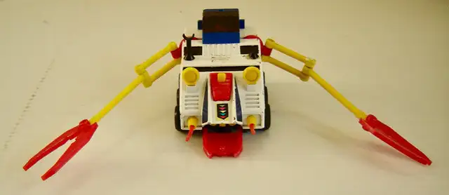 Vintage 1970s Diecast Varitank Shogun Action Vehicle PA-64 in Arts & Collectibles in City of Toronto - Image 5