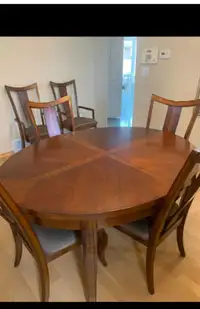 6 chairs 1 leaf 1 table