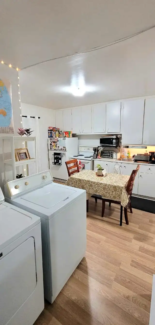 Private bedroom for rent - Private bedroom for rent62865716252930123