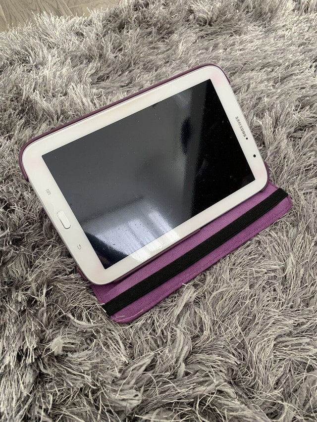 Purple & Brown Samsung  tablet/ IPad leather case (2 colours) in General Electronics in Mississauga / Peel Region - Image 2